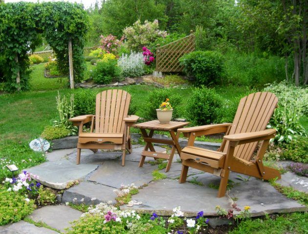 12 Inspirasi Desain Ruang Santai di Taman Depan Rumah